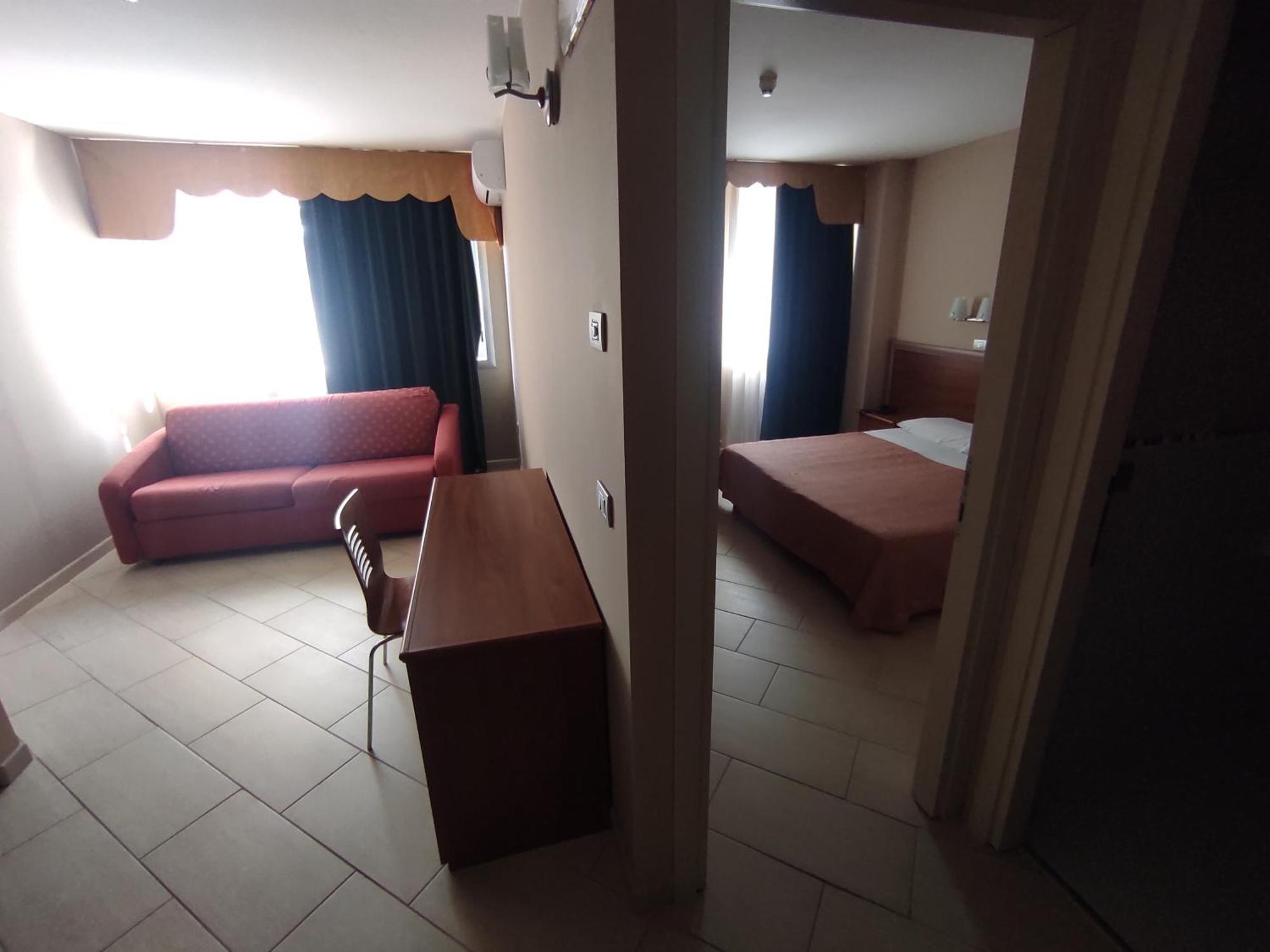 Standard Hotel Udine Pradamano Экстерьер фото